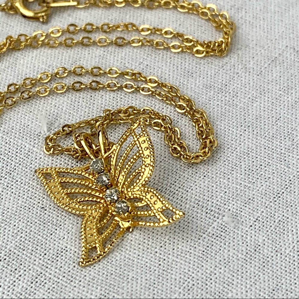 Y2K GOLD TONE BUTTERFLY RHINESTONE NECKLACE - Picture 2 of 4